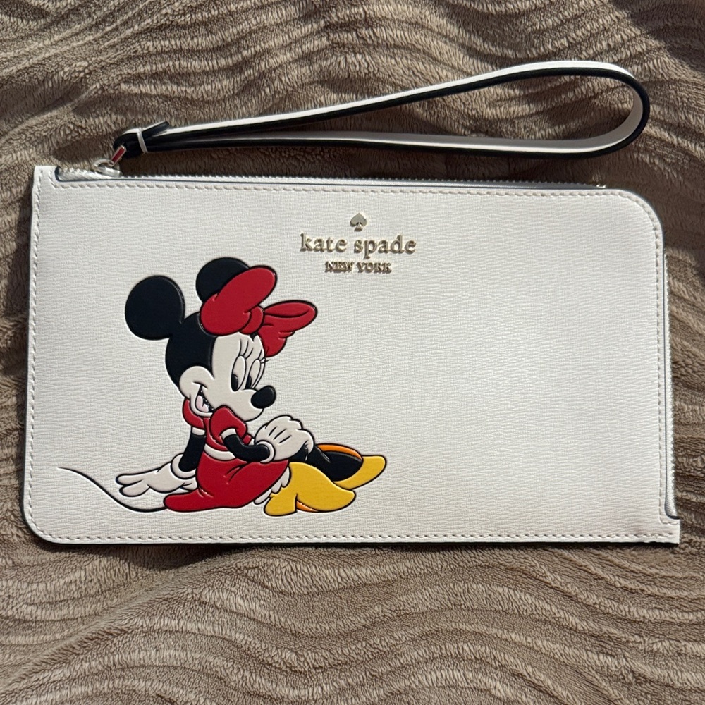 Kate Spade White Wristlet with Minnie Mouse Design